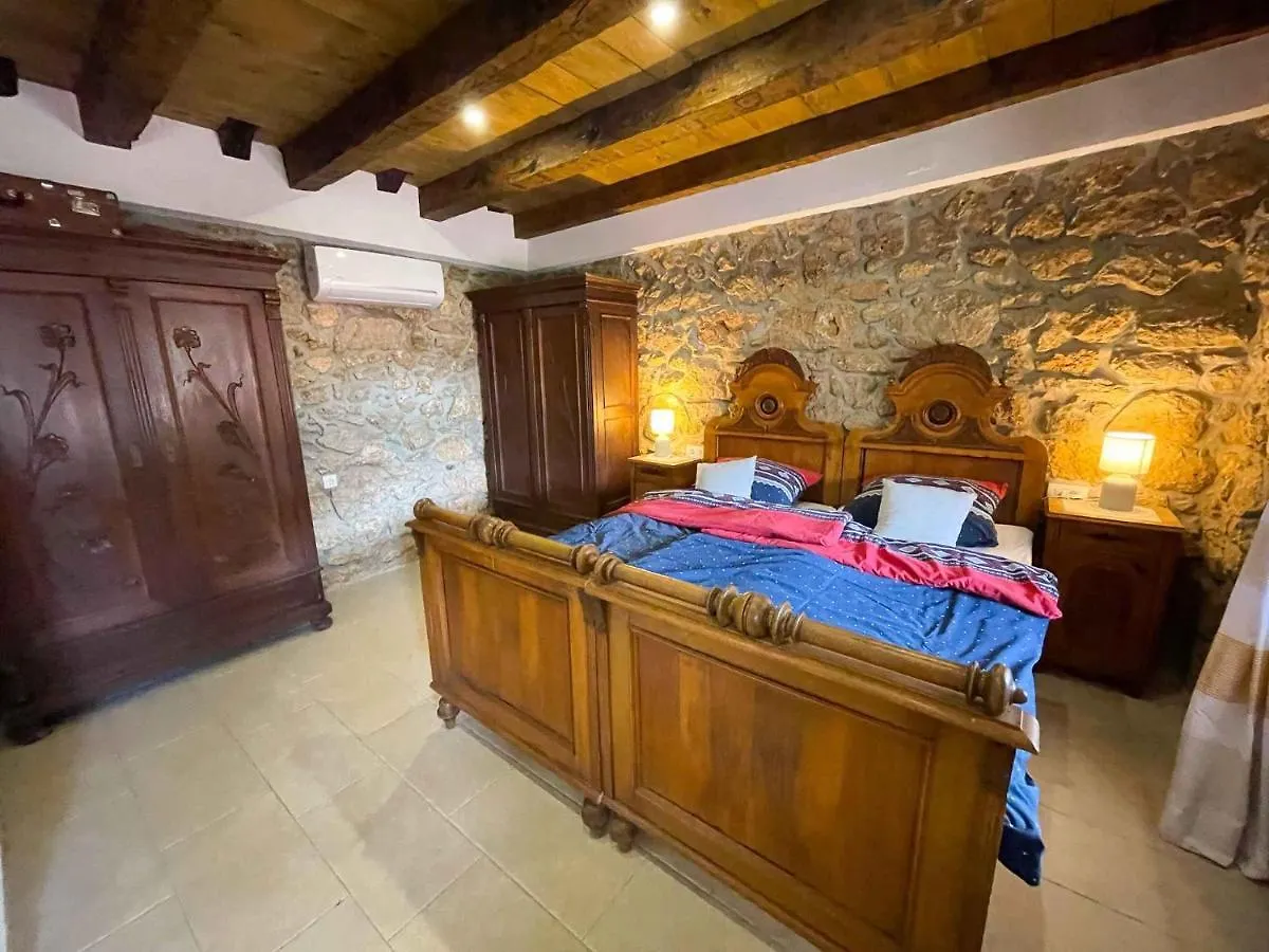 Holiday Home In Bribir 42275