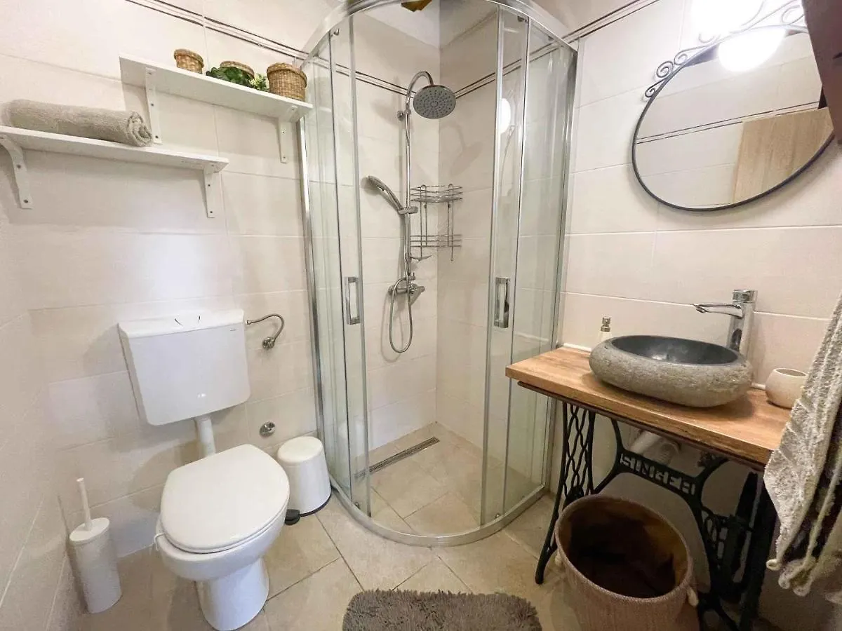 Holiday Home In Bribir 42275